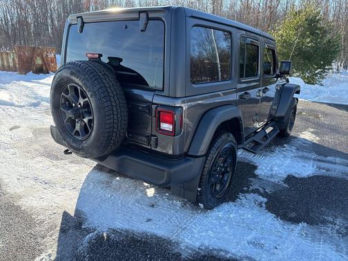 2021 Jeep Wrangler Willys