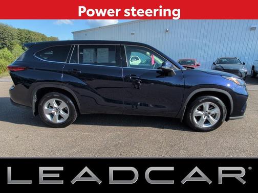 2022 Toyota Highlander LE