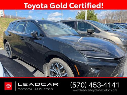 Black 2025 Toyota Crown Signia XLE