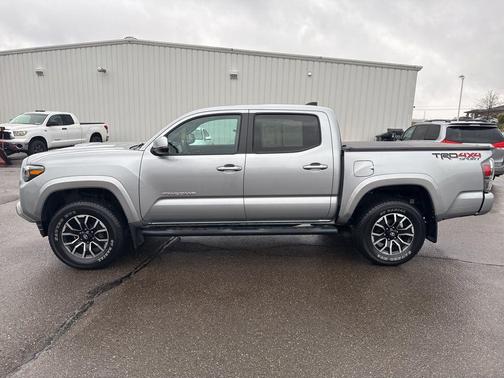2022 Toyota Tacoma TRD Sport