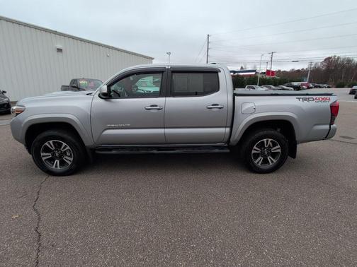 2018 Toyota Tacoma TRD Sport