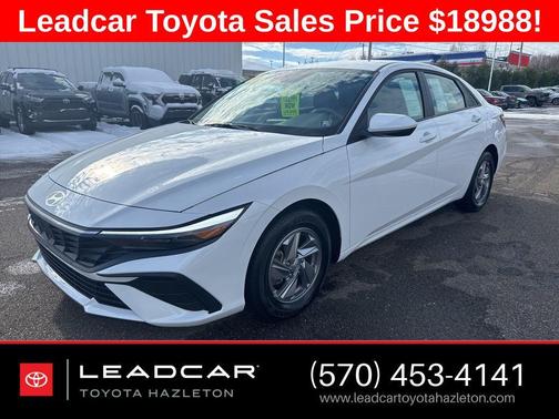 2024 Hyundai ELANTRA SE