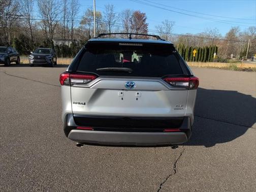 2020 Toyota RAV4 Hybrid SE
