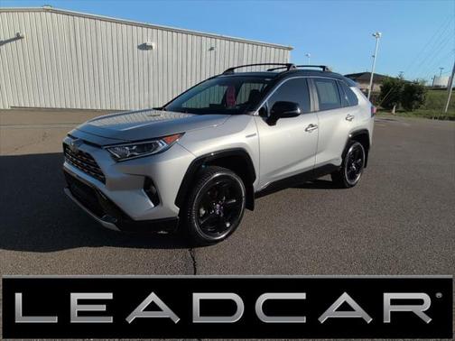 2020 Toyota RAV4 Hybrid SE