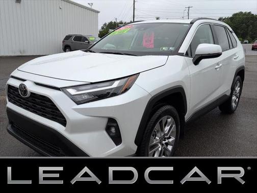 2025 Toyota RAV4 XLE Premium
