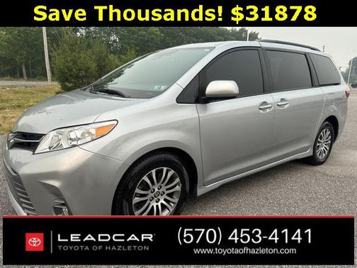 2020 Toyota Sienna XLE