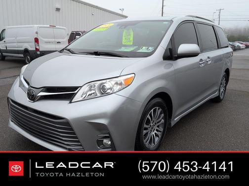 2020 Toyota Sienna XLE