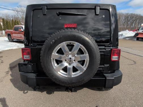 2018 Jeep Wrangler JK Unlimited Sahara