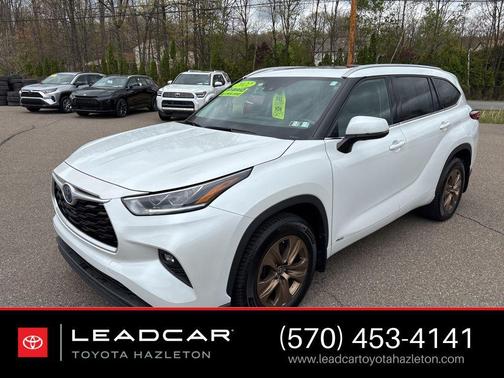 Wind Chill Pearl 2022 Toyota Highlander Hybrid Base