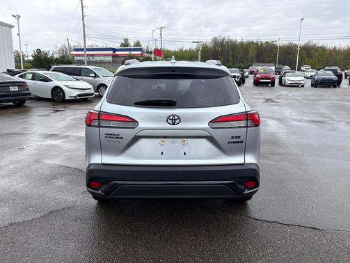 Silver 2024 Toyota Corolla Hybrid SE