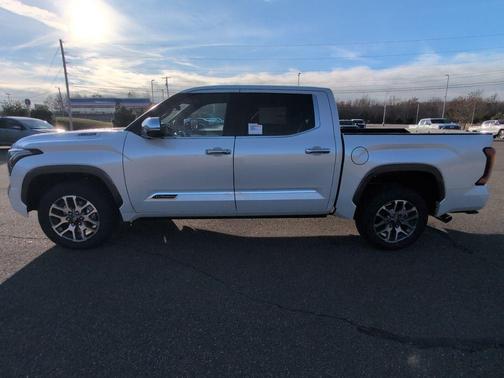 2026 Toyota Tundra Hybrid 1794 Edition