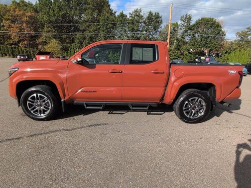 2025 Toyota Tacoma TRD Sport