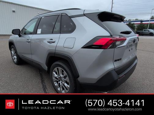 2025 Toyota RAV4 XLE Premium