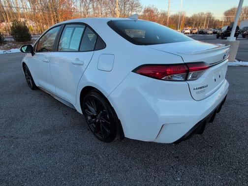 2025 Toyota Corolla SE