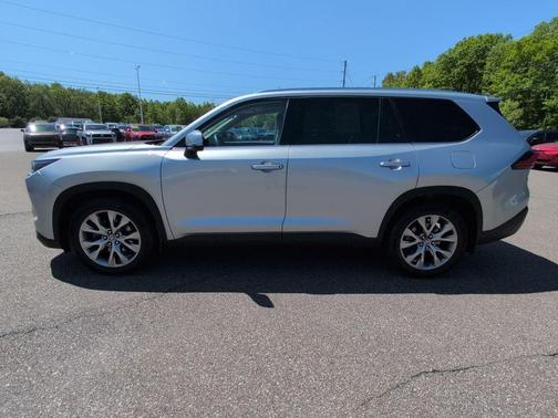 Celestial Silver Metallic 2024 Toyota Grand Highlander Limited