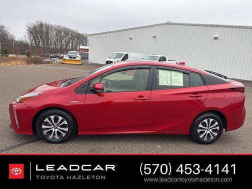 2022 Toyota Prius XLE
