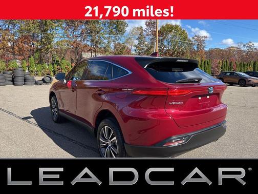 2023 Toyota Venza LE