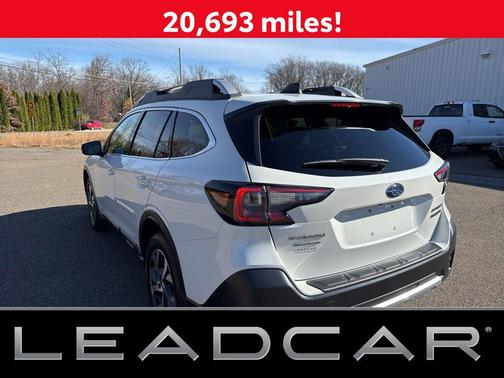 2022 Subaru Outback Touring XT