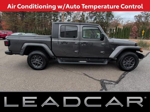 2024 Jeep Gladiator Sport S