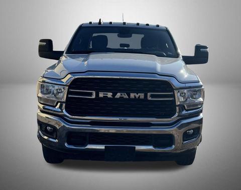 2024 RAM 3500 Big Horn Crew Cab 4x4 8' Box