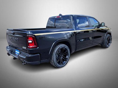 Diamond Black Crystal Pearlcoat 2026 RAM 1500 Big Horn/Lone Star