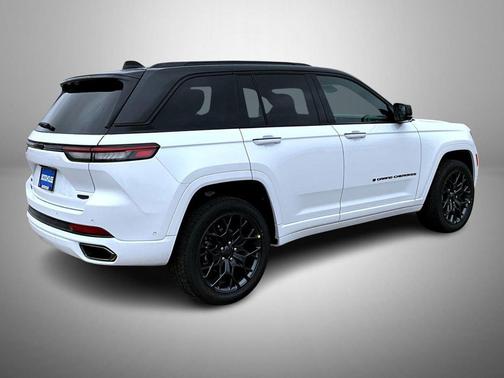 2025 Jeep Grand Cherokee Summit