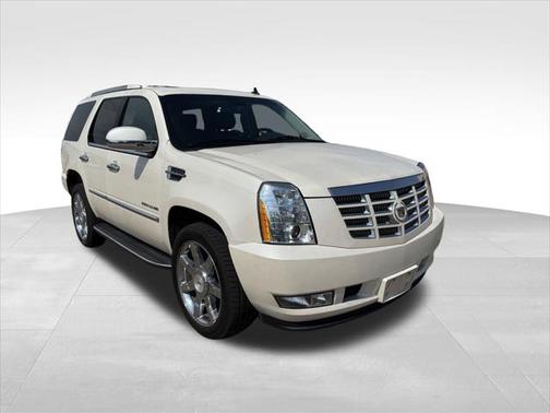 2011 Cadillac Escalade Luxury