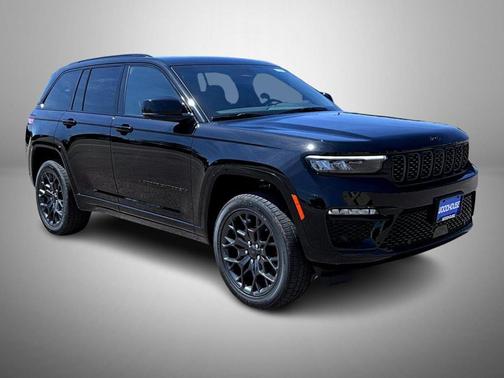 2025 Jeep Grand Cherokee Summit