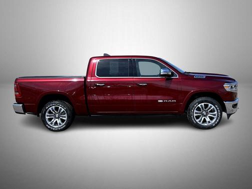 Delmonico Red Pearlcoat 2020 RAM 1500 Longhorn