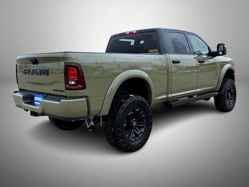 2025 RAM 2500 Big Horn Crew Cab 4x4 6'4' Box