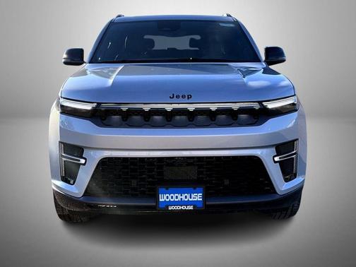 2026 Jeep Grand Wagoneer Limited Altitude 4x4