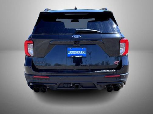 Agate Black Metallic 2020 Ford Explorer ST