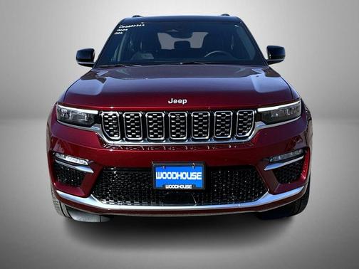 2025 Jeep Grand Cherokee Summit