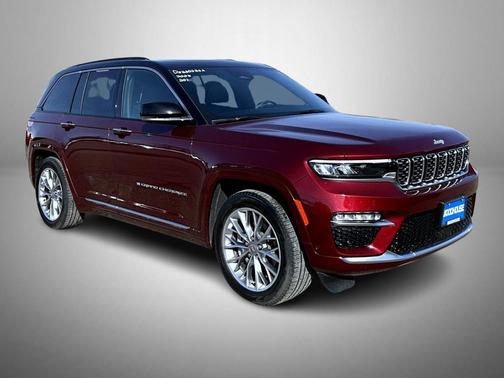 2025 Jeep Grand Cherokee Summit