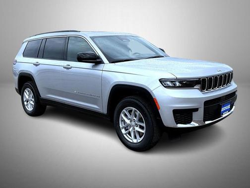 Silver Zynith 2026 Jeep Grand Cherokee L Altitude