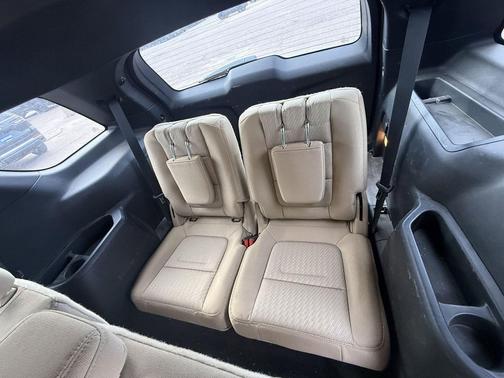 2016 Ford Explorer Base