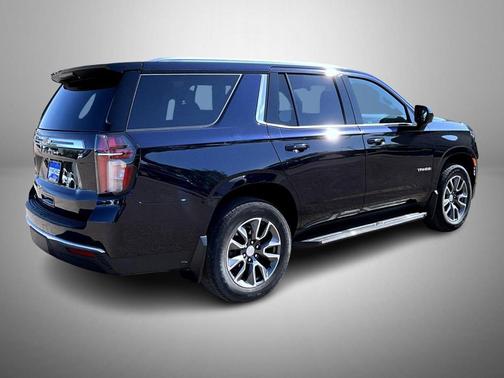 Midnight Blue Metallic 2021 Chevrolet Tahoe LS
