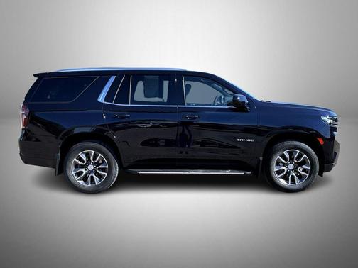 Midnight Blue Metallic 2021 Chevrolet Tahoe LS