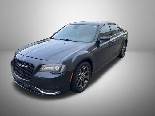 2016 Chrysler 300 S