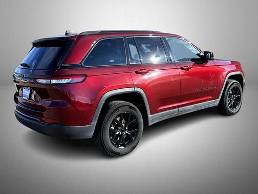 2024 Jeep Grand Cherokee Altitude