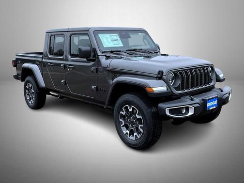 Granite Crystal Metallic Clearcoat 2026 Jeep Gladiator Sahara 4x4