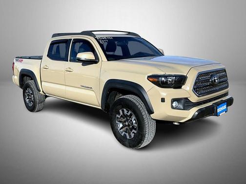 2017 Toyota Tacoma SR5
