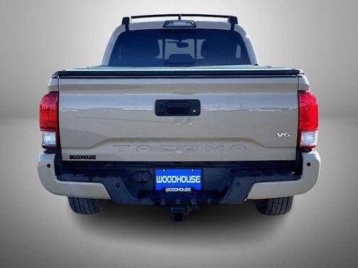 2017 Toyota Tacoma SR5