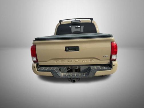 2017 Toyota Tacoma SR5