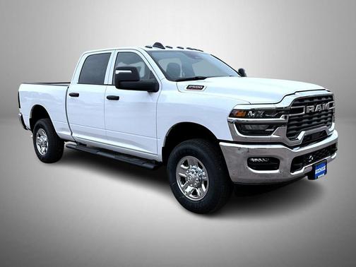 Bright White Clearcoat 2026 RAM 2500 Tradesman Crew Cab 4x4 6'4' Box