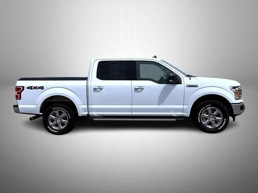 Oxford White 2019 Ford F-150 XLT