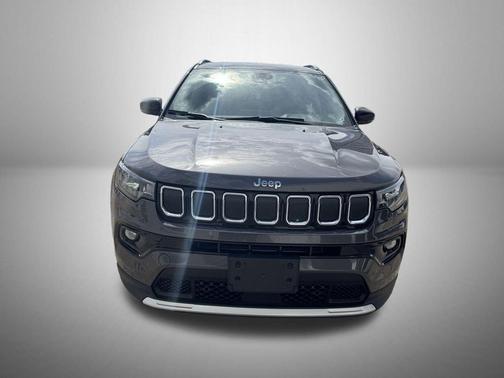 Granite Crystal Metallic Clearcoat 2022 Jeep Compass Limited