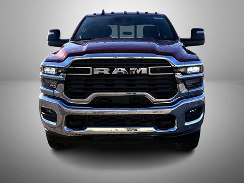 2026 RAM 2500 Tradesman Crew Cab 4x4 6'4' Box