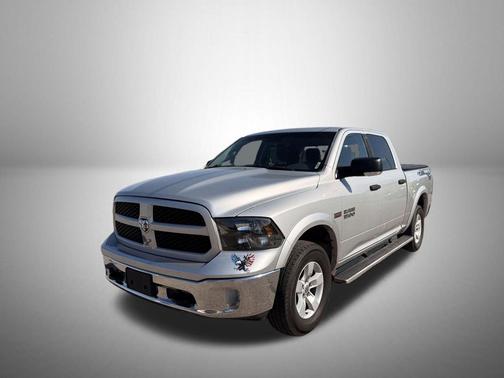 Bright Silver Metallic Clearcoat 2016 RAM 1500 Outdoorsman