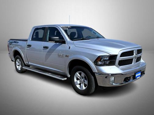 Bright Silver Metallic Clearcoat 2016 RAM 1500 Outdoorsman